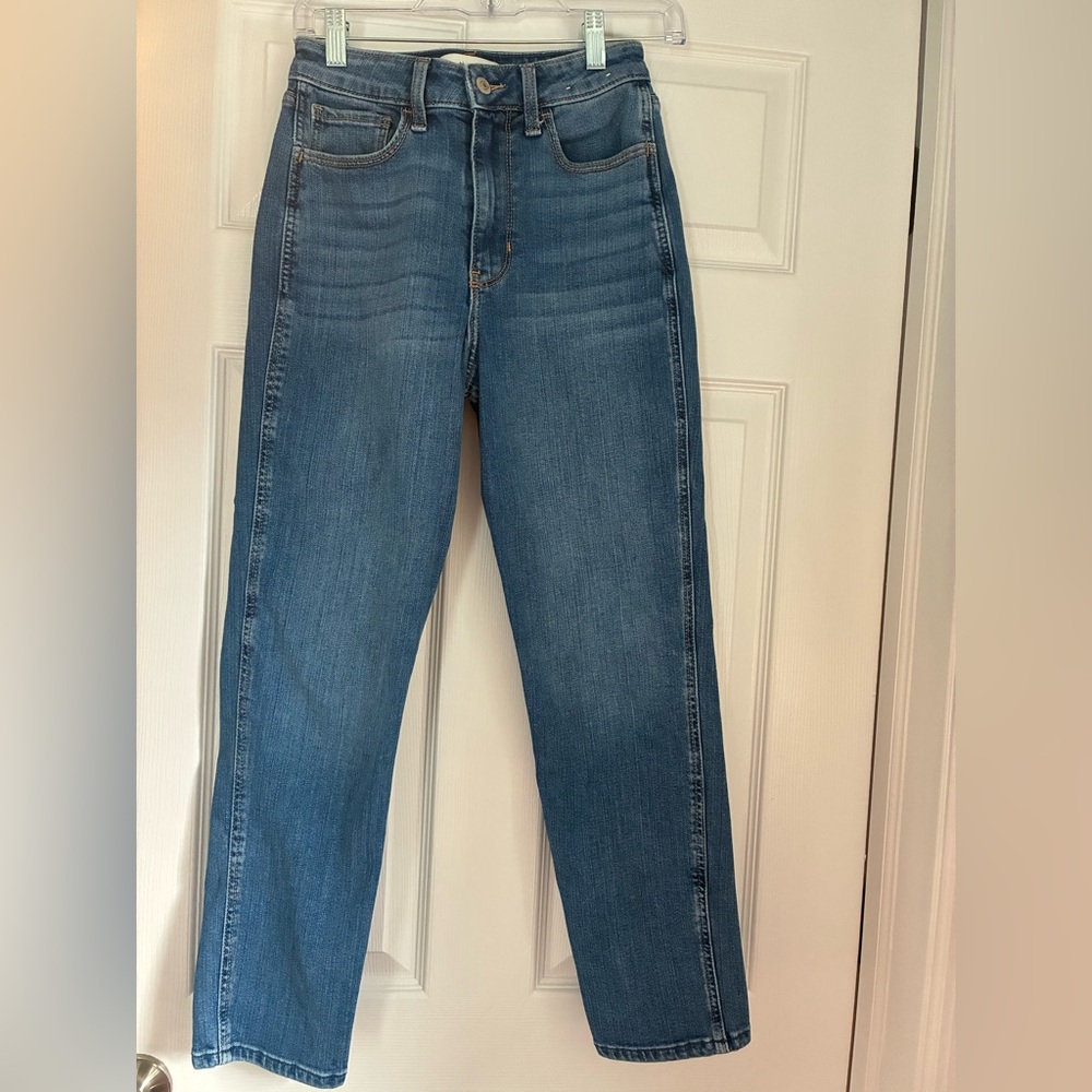 Abercrombie & Fitch Women's Mom High Rise Jeans - Medium Blue